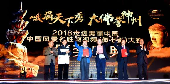 千年瑶寨荣获两全国奖项,本月举办耍歌堂暨首届盘王祈福灯笼节