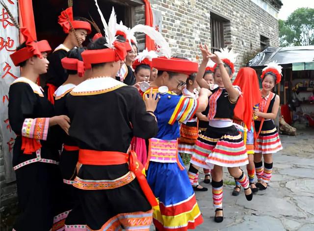 千年瑶寨荣获两全国奖项,本月举办耍歌堂暨首届盘王祈福灯笼节 旅游酒店 第7张 千年瑶寨荣获两全国奖项,本月举办耍歌堂暨首届盘王祈福灯笼节 旅游酒店 第7张