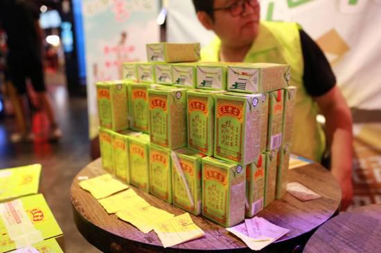 2018年绿盒王老吉“如果爱·吉时爱”请您看电影第一站火爆结束了!!! 企业动态 第6张 2018年绿盒王老吉“如果爱·吉时爱”请您看电影第一站火爆结束了!!! 企业动态 第6张