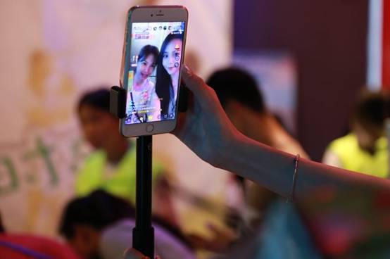 2018年绿盒王老吉“如果爱·吉时爱”请您看电影第一站火爆结束了!!! 企业动态 第10张 2018年绿盒王老吉“如果爱·吉时爱”请您看电影第一站火爆结束了!!! 企业动态 第10张