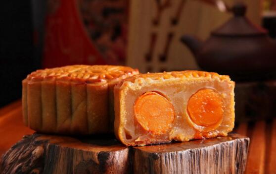 百年之恋,沉醉于莲香楼芬芳的月饼味道 品牌发布 第4张 百年之恋,沉醉于莲香楼芬芳的月饼味道 品牌发布 第4张