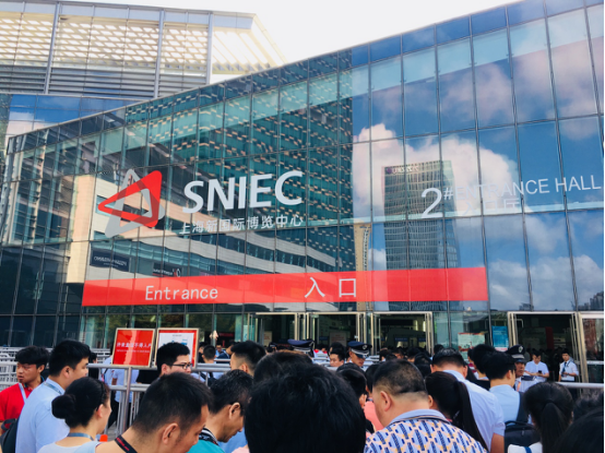 咖啡之翼智能咖啡机受邀参会上海特许加盟展,新零售模式发力