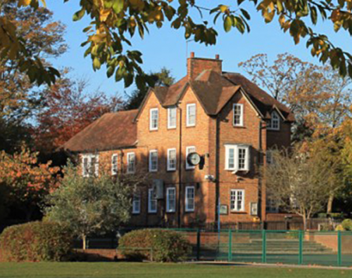 1542676161101034.png 赋领教育总监李琪专访:留学,需要长远的眼光 教育培训 第2张 赋领教育总监李琪专访:留学,需要长远的眼光 教育培训 第2张