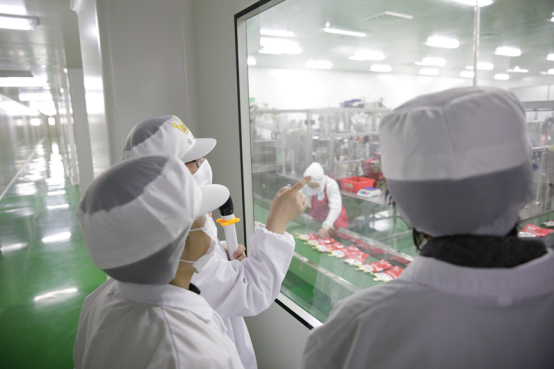 图片4.png 麻辣王子携手广东嘉荣超市探索合作新模式 企业动态 第4张 麻辣王子携手广东嘉荣超市探索合作新模式 企业动态 第4张