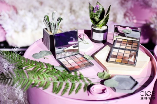 CIDE(丝绨)彩妆发布会落下帷幕,时尚先锋引领潮流 品牌发布 第6张 CIDE(丝绨)彩妆发布会落下帷幕,时尚先锋引领潮流 品牌发布 第6张