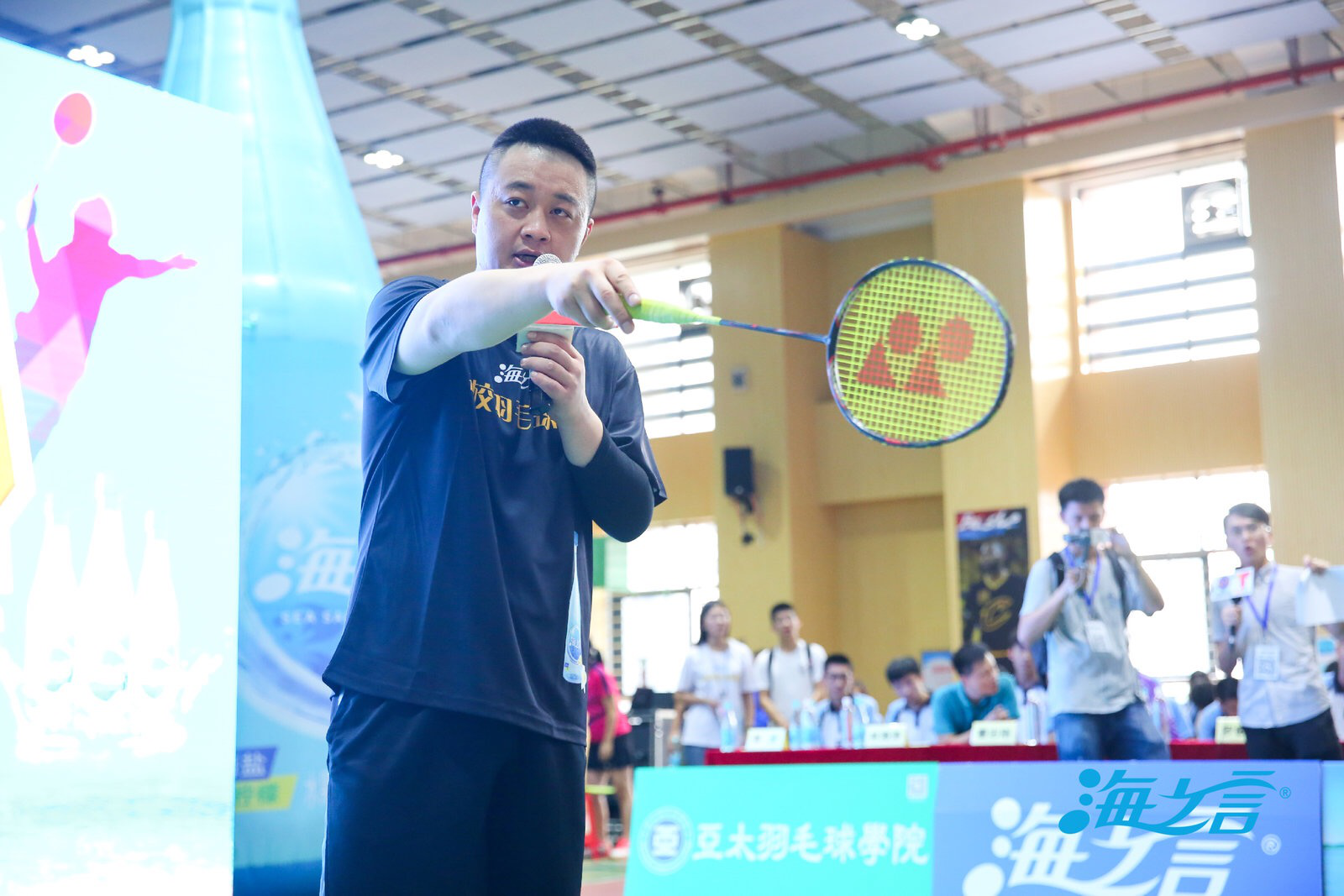 你真的会打羽毛球吗?看完这次世界冠军表演再回答! 体育竞技 第5张 你真的会打羽毛球吗?看完这次世界冠军表演再回答! 体育竞技 第5张