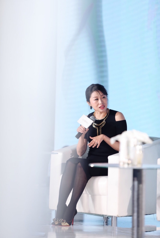 梨花LEAWHA创始人康云香:高端是一种独立、精致的生活态度 品牌发布 第5张 梨花LEAWHA创始人康云香:高端是一种独立、精致的生活态度 品牌发布 第5张