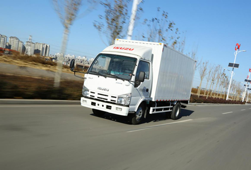 庆铃五十铃高品质轻量化100P轻卡9.98万元 蓝牌无忧 汽车频道 第3张 庆铃五十铃高品质轻量化100P轻卡9.98万元 蓝牌无忧 汽车频道 第3张