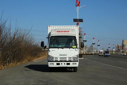 庆铃五十铃高品质轻量化100P轻卡9.98万元 蓝牌无忧 汽车频道 第4张 庆铃五十铃高品质轻量化100P轻卡9.98万元 蓝牌无忧 汽车频道 第4张