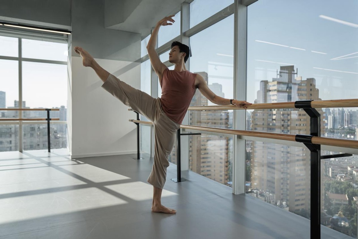 江诗丹顿携手中国青年才俊陈镇威倾情演绎“ONE OF NOT MANY卓尔不群” 广州资讯 第6张 江诗丹顿携手中国青年才俊陈镇威倾情演绎“ONE OF NOT MANY卓尔不群” 广州资讯 第6张