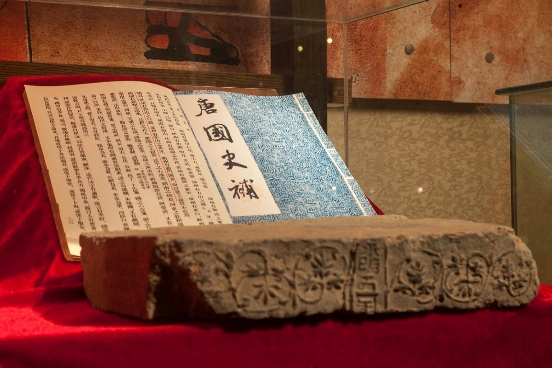 2.jpg 为什么剑南春传承千年仍能蓬勃发展? 新闻资讯 第2张 为什么剑南春传承千年仍能蓬勃发展? 新闻资讯 第2张