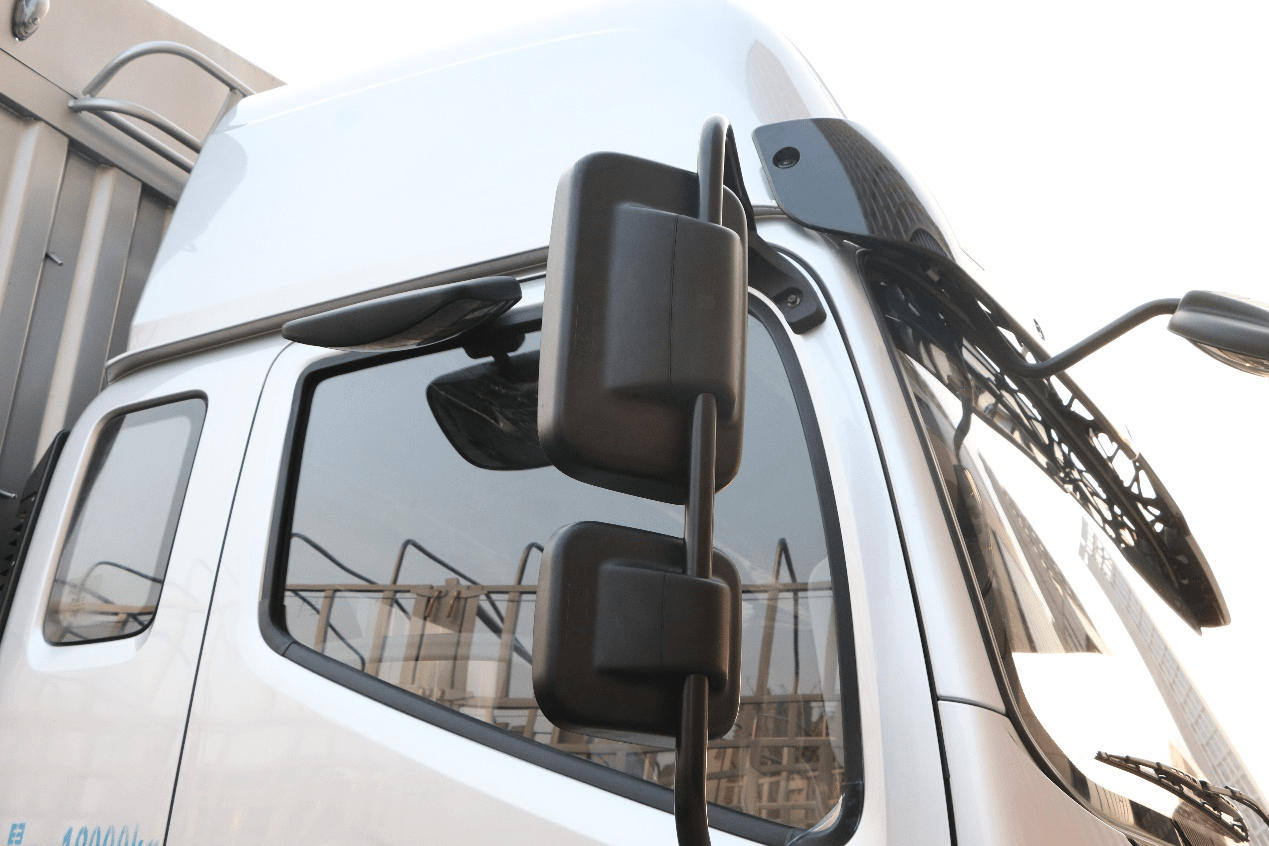 点击进入看图评论 响应中央一号文件保障“菜篮子工程” 全新一代欧航AR系列绿通快车上市 新闻资讯 第7张 响应中央一号文件保障“菜篮子工程” 全新一代欧航AR系列绿通快车上市 新闻资讯 第7张