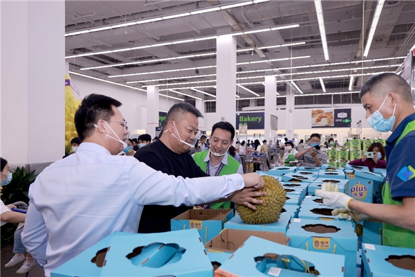 特邀嘉宾陈晓卿出席佳沃榴莲顶榴创造营:顶“榴”相遇,炸裂出道! 企业产品 第5张 特邀嘉宾陈晓卿出席佳沃榴莲顶榴创造营:顶“榴”相遇,炸裂出道! 企业产品 第5张