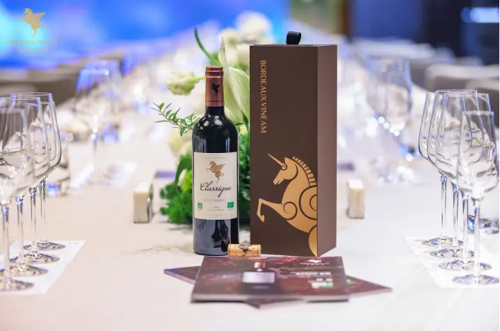 法国翡马题解酒类行业破局新思路,助力店主玩转新零售 新闻资讯 第5张 法国翡马题解酒类行业破局新思路,助力店主玩转新零售 新闻资讯 第5张