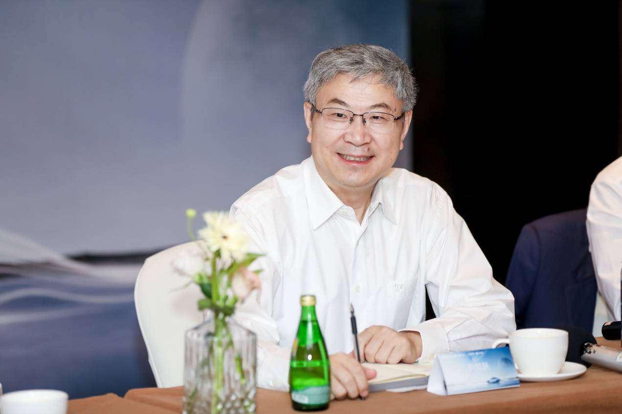 不只AI“上车”,科大讯飞星火认知大模型首搭的星纪元ES更有世界级的产品力 新闻资讯 第1张 不只AI“上车”,科大讯飞星火认知大模型首搭的星纪元ES更有世界级的产品力 新闻资讯 第1张