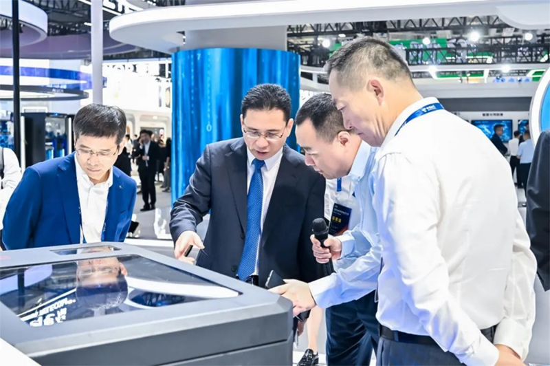 【新闻稿】新华三亮相2023数字科技生态大会509.png 新华三亮相2023数字科技生态大会,聚力同行,共迎数智新时代 展会快讯 第3张 新华三亮相2023数字科技生态大会,聚力同行,共迎数智新时代 展会快讯 第3张