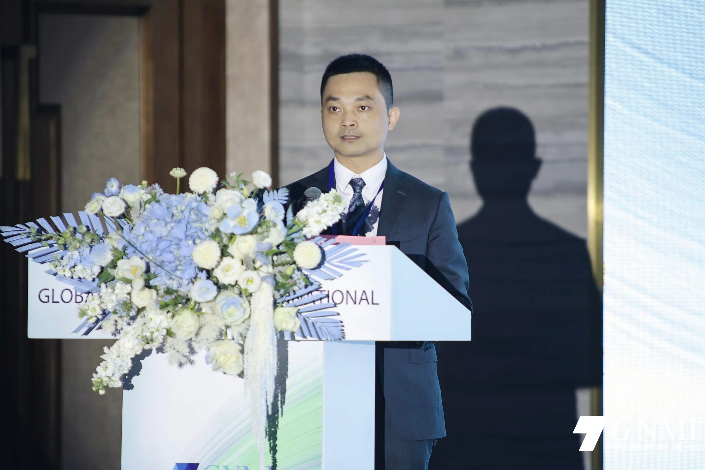 5.jpg 璀璨诠释科技、时尚、环保之美 环球新材国际2024炫彩焕新新品发布会盛启 新闻资讯 第3张 璀璨诠释科技、时尚、环保之美 环球新材国际2024炫彩焕新新品发布会盛启 新闻资讯 第3张