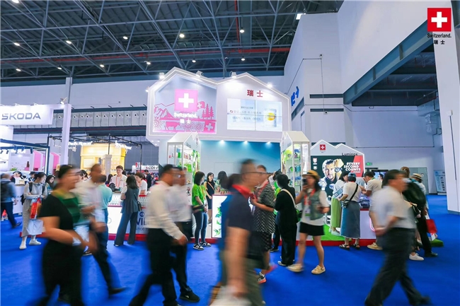 脑磷脂群领衔CONNECT智慧营养组合 消博会展示脑科研创新硬实力 新闻资讯 第2张 脑磷脂群领衔CONNECT智慧营养组合 消博会展示脑科研创新硬实力 新闻资讯 第2张