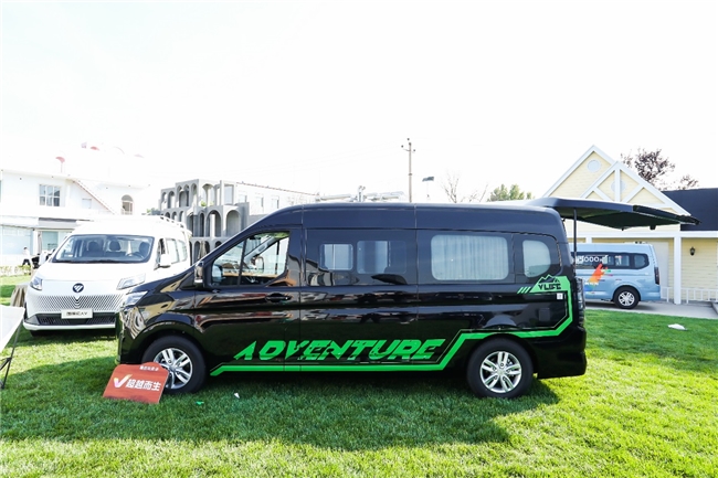 七重权益 冠军助阵 图雅诺大V 618闪耀上市 汽车频道 第2张 七重权益 冠军助阵 图雅诺大V 618闪耀上市 汽车频道 第2张