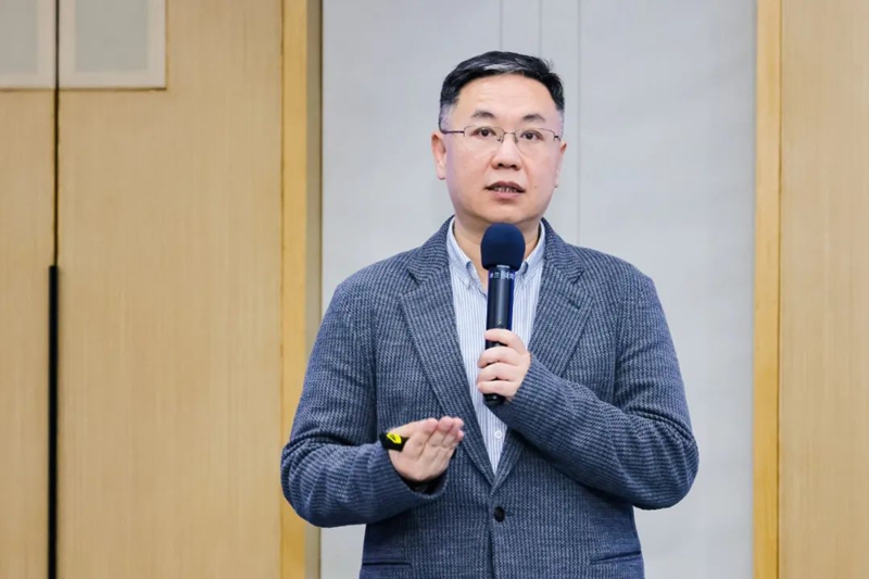 640 (2).jpg 京东方“向新2025”年终媒体智享会深圳收官,六大维度构建发展新格局 国内资讯 第3张 京东方“向新2025”年终媒体智享会深圳收官,六大维度构建发展新格局 国内资讯 第3张