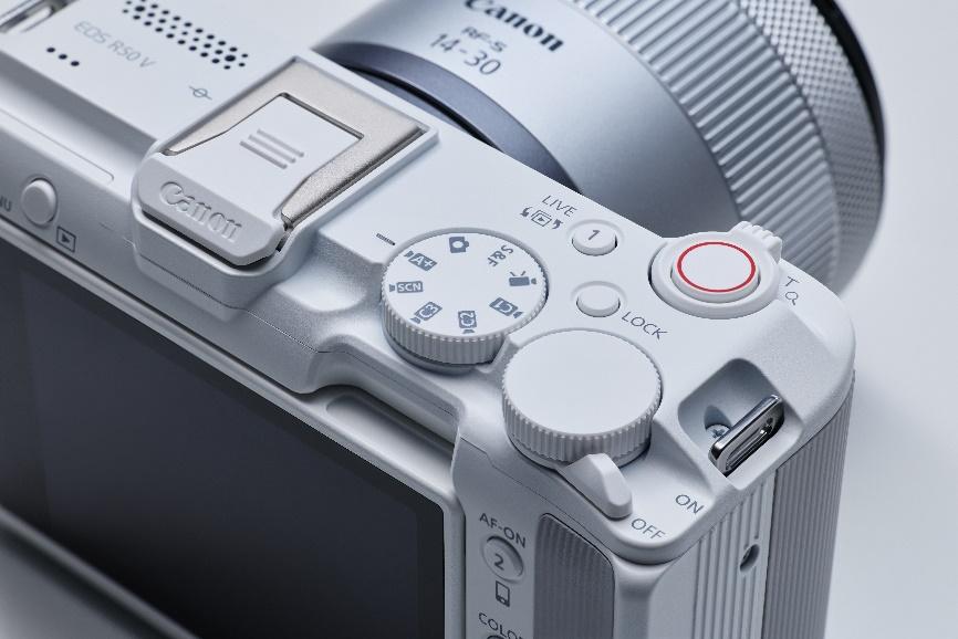 佳能推出创意视频机EOS R50 V,实现视频创作者多样化的创意表达 广州资讯 第6张 佳能推出创意视频机EOS R50 V,实现视频创作者多样化的创意表达 广州资讯 第6张