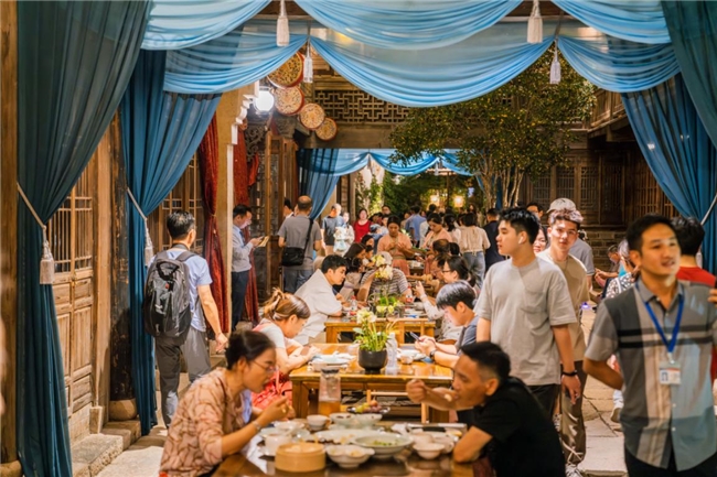 国庆打卡新地标:百种玩法乐享黄金周,浙江濮院秋日盛会邀您入画 新闻资讯 第24张 国庆打卡新地标:百种玩法乐享黄金周,浙江濮院秋日盛会邀您入画 新闻资讯 第24张