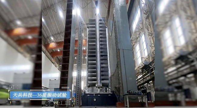 对标星链，抢占低轨：20万颗卫星申报的太空博弈 新闻资讯 第3张